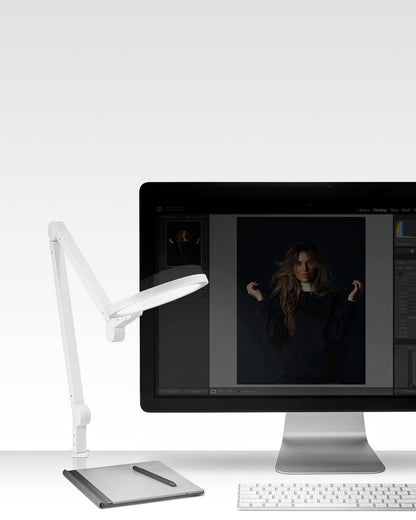 NOT AVAILABLE Lume Cube Edge Light 2.0 LED Desk Lamp