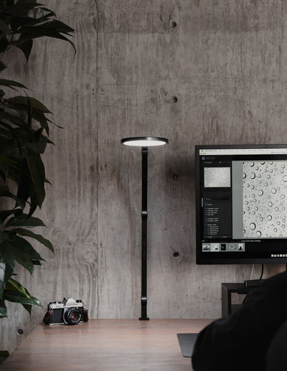 NOT AVAILABLE Lume Cube Edge Light 2.0 LED Desk Lamp